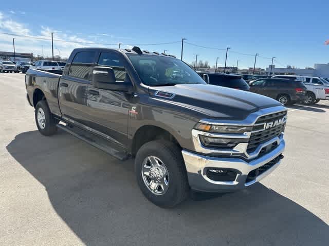 2026 RAM 2500 RAM 2500 TRADESMAN CREW CAB 4X4 6'4' BOX