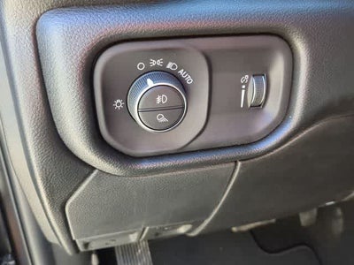 2026 RAM 2500 RAM 2500 BLACK EXPRESS CREW CAB 4X4 6'4' BOX