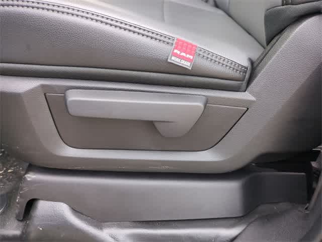 2024 RAM 2500 RAM 2500 TRADESMAN CREW CAB 4X4 6'4' BOX