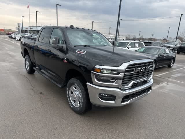 2026 RAM 2500 RAM 2500 TRADESMAN CREW CAB 4X4 6'4' BOX