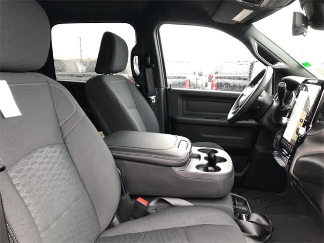 2026 RAM 2500 RAM 2500 TRADESMAN CREW CAB 4X4 6'4' BOX