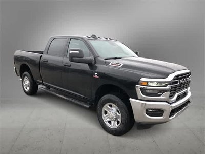 2026 RAM 2500 RAM 2500 TRADESMAN CREW CAB 4X4 6'4' BOX