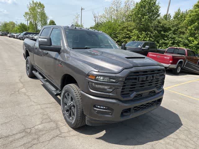 2026 RAM 2500 RAM 2500 BLACK EXPRESS CREW CAB 4X4 6'4' BOX