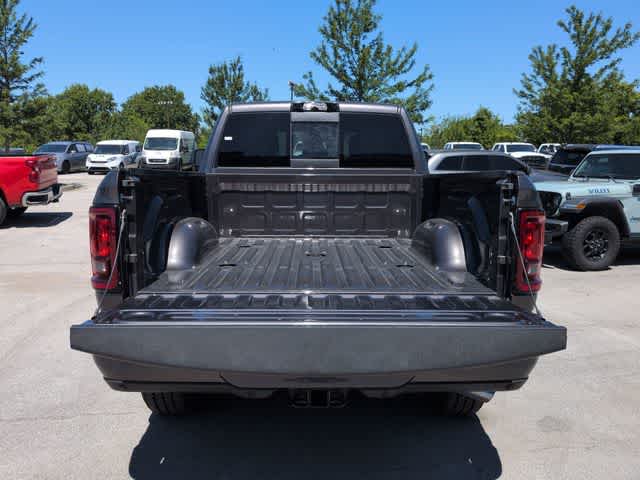 2026 RAM 2500 RAM 2500 BLACK EXPRESS CREW CAB 4X4 6'4' BOX