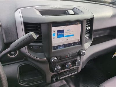 2024 RAM 2500 RAM 2500 TRADESMAN CREW CAB 4X4 6'4' BOX