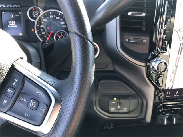 2026 RAM 2500 RAM 2500 TRADESMAN CREW CAB 4X4 6'4' BOX