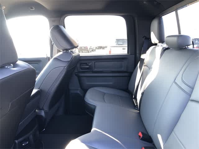 2026 RAM 2500 RAM 2500 TRADESMAN CREW CAB 4X4 6'4' BOX