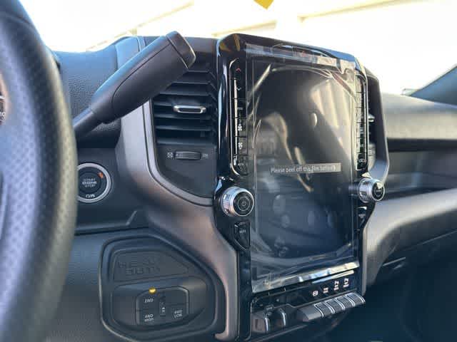 2026 RAM 2500 RAM 2500 TRADESMAN CREW CAB 4X4 6'4' BOX