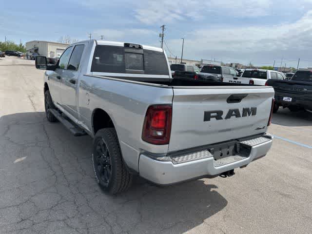 2026 RAM 2500 RAM 2500 BLACK EXPRESS CREW CAB 4X4 6'4' BOX