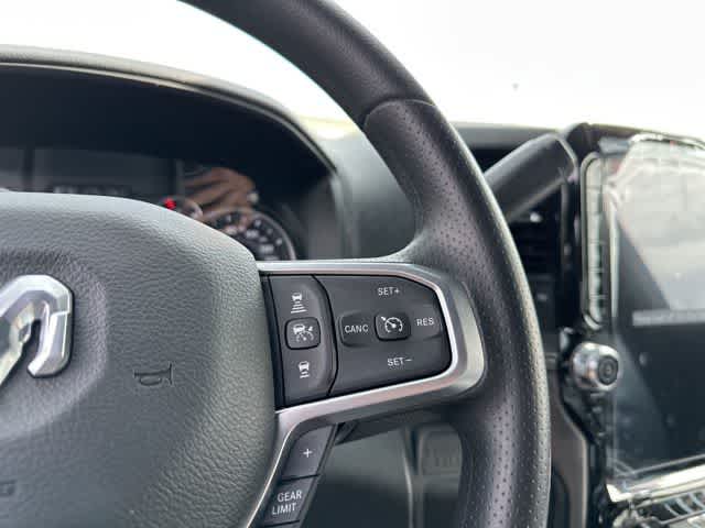 2026 RAM 2500 RAM 2500 BLACK EXPRESS CREW CAB 4X4 6'4' BOX