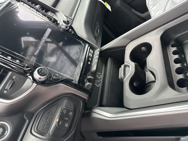 2026 RAM 2500 RAM 2500 BIG HORN CREW CAB 4X4 6'4' BOX