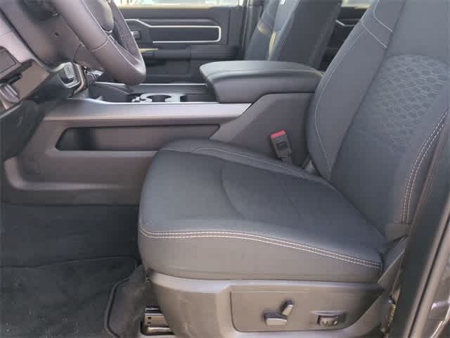 2025 RAM 2500 RAM 2500 BIG HORN CREW CAB 4X4 6'4' BOX