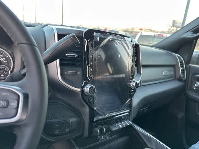 2025 RAM 2500 RAM 2500 BIG HORN CREW CAB 4X4 6'4' BOX