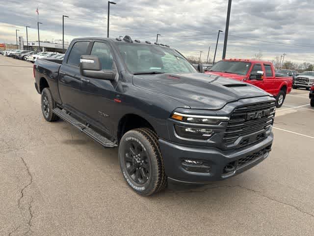 2026 RAM 2500 RAM 2500 LARAMIE CREW CAB 4X4 6'4' BOX