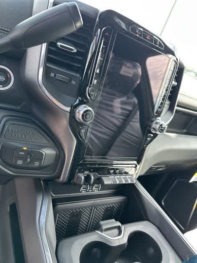 2026 RAM 2500 RAM 2500 LARAMIE CREW CAB 4X4 6'4' BOX