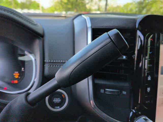 2026 RAM 2500 RAM 2500 LARAMIE CREW CAB 4X4 6'4' BOX