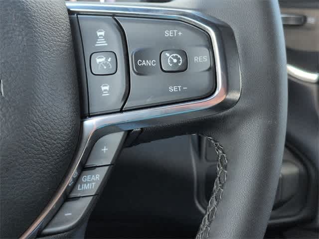 2026 RAM 2500 RAM 2500 LARAMIE CREW CAB 4X4 6'4' BOX