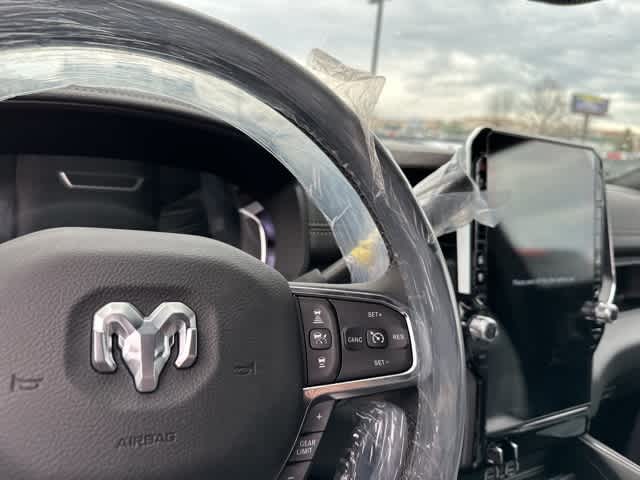 2026 RAM 2500 RAM 2500 LARAMIE CREW CAB 4X4 6'4' BOX