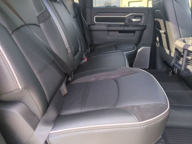 2026 RAM 2500 RAM 2500 LARAMIE CREW CAB 4X4 6'4' BOX