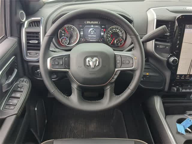 2024 RAM 2500 RAM 2500 LARAMIE CREW CAB 4X4 6'4' BOX