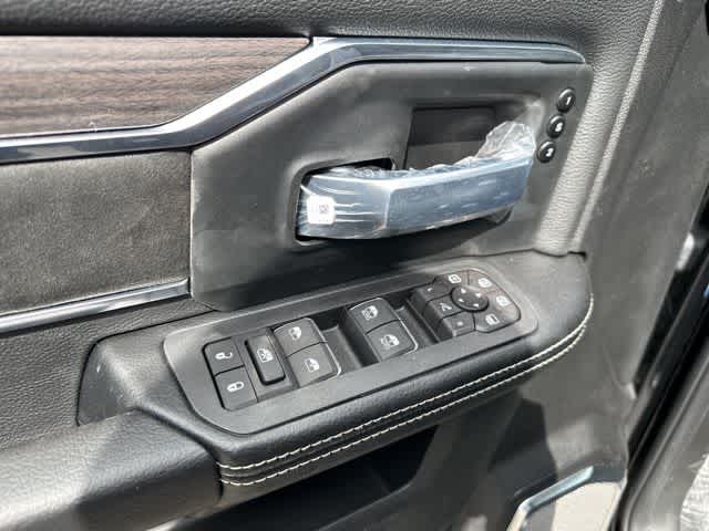 2026 RAM 2500 RAM 2500 LARAMIE CREW CAB 4X4 6'4' BOX