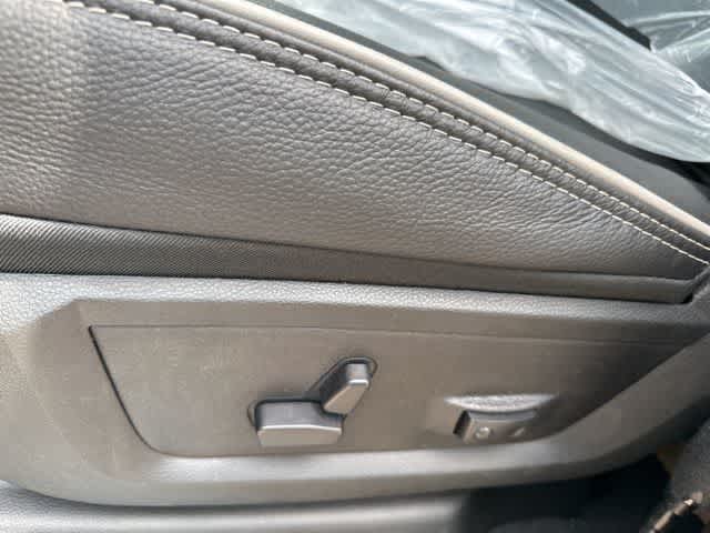 2026 RAM 2500 RAM 2500 LIMITED MEGA CAB 4X4 6'4' BOX