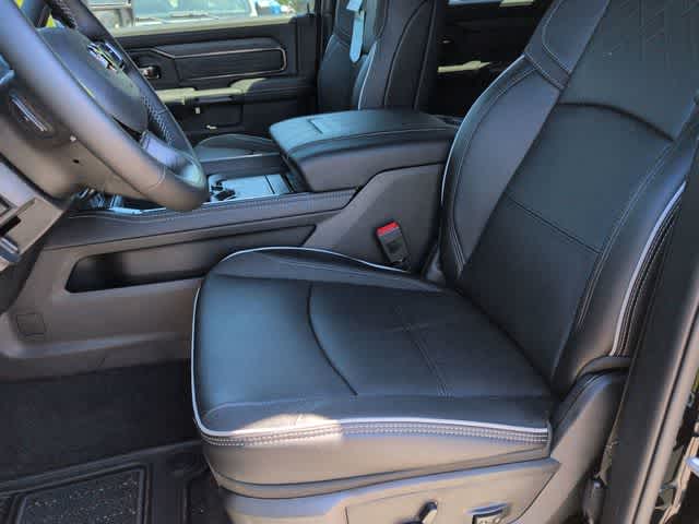 2026 RAM 2500 RAM 2500 LIMITED MEGA CAB 4X4 6'4' BOX