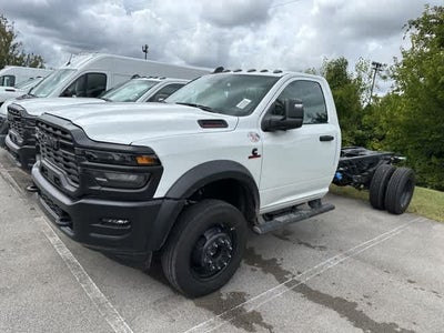 2026 RAM Ram 5500 Chassis Cab RAM 5500 TRADESMAN CHASSIS REGULAR CAB 4X4 84' CA