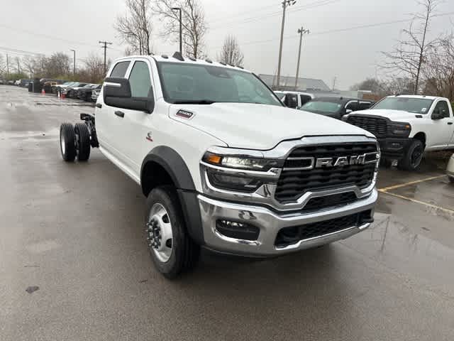 2026 RAM Ram 5500 Chassis Cab RAM 5500 TRADESMAN CHASSIS CREW CAB 4X4 84' CA