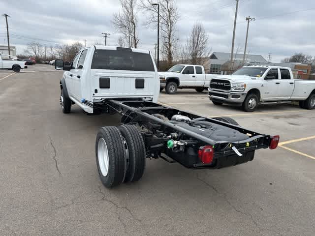 2026 RAM Ram 5500 Chassis Cab RAM 5500 TRADESMAN CHASSIS CREW CAB 4X4 84' CA