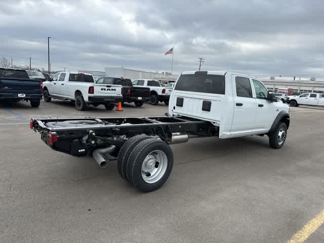 2026 RAM Ram 5500 Chassis Cab RAM 5500 TRADESMAN CHASSIS CREW CAB 4X4 84' CA