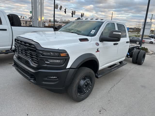 2026 RAM Ram 5500 Chassis Cab RAM 5500 TRADESMAN CHASSIS CREW CAB 4X4 84' CA