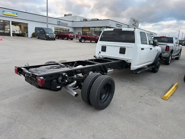 2026 RAM Ram 5500 Chassis Cab RAM 5500 TRADESMAN CHASSIS CREW CAB 4X4 84' CA