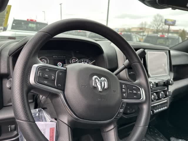 2026 RAM Ram 5500 Chassis Cab RAM 5500 TRADESMAN CHASSIS CREW CAB 4X4 84' CA