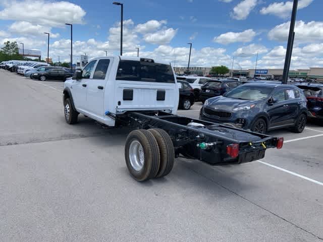 2025 RAM 3500 Chassis Cab RAM 3500 TRADESMAN CREW CAB CHASSIS 4X4 60' CA