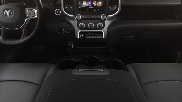 2026 RAM 3500 Chassis Cab RAM 3500 TRADESMAN CREW CAB CHASSIS 4X4 60' CA