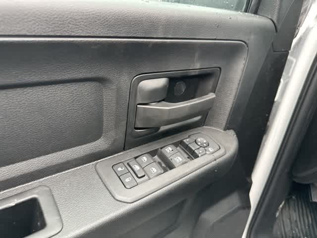 2026 RAM 3500 Chassis Cab RAM 3500 TRADESMAN CREW CAB CHASSIS 4X4 60' CA