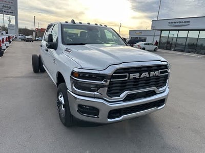 2026 RAM 3500 Chassis Cab RAM 3500 TRADESMAN CREW CAB CHASSIS 4X4 60' CA