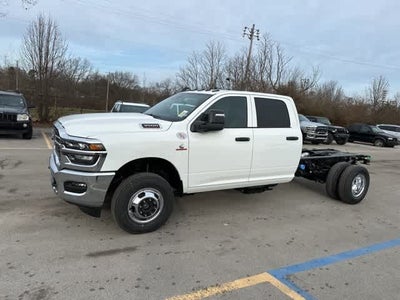 2026 RAM 3500 Chassis Cab RAM 3500 TRADESMAN CREW CAB CHASSIS 4X4 60' CA