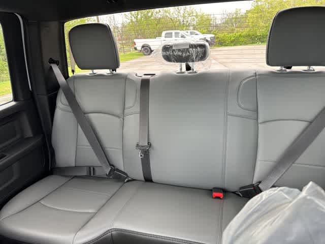 2026 RAM 3500 Chassis Cab RAM 3500 TRADESMAN CREW CAB CHASSIS 4X4 60' CA