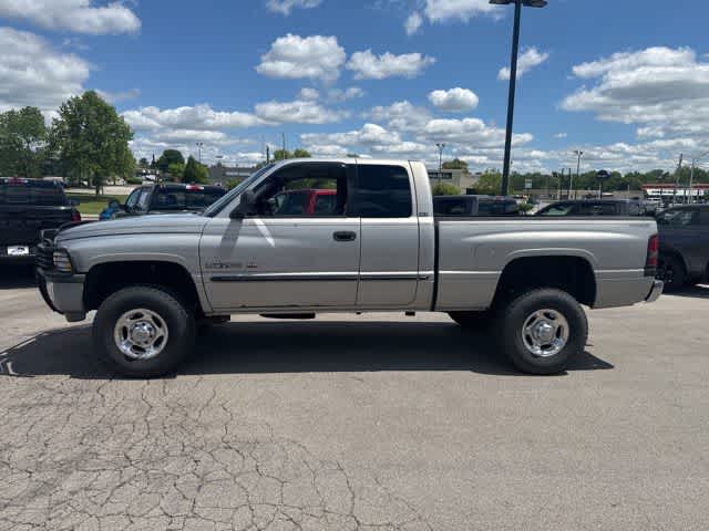 2000 Dodge Ram 2500 Base