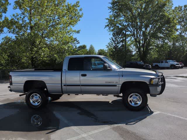2000 Dodge Ram 2500 Base