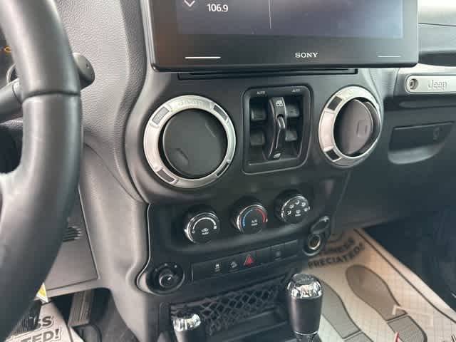 2016 Jeep Wrangler Unlimited Rubicon