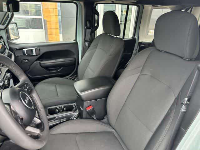 2023 Jeep Wrangler Sport Altitude