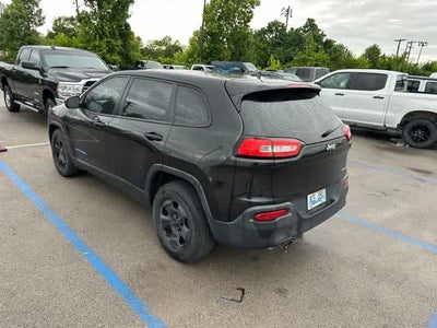 2015 Jeep Cherokee Sport