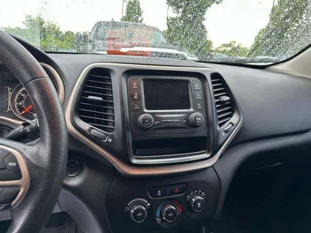 2015 Jeep Cherokee Sport