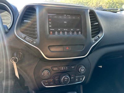 2020 Jeep Cherokee Latitude