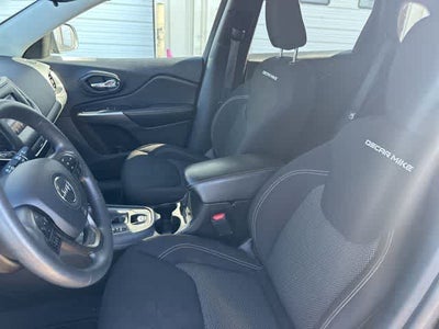2021 Jeep Cherokee Freedom