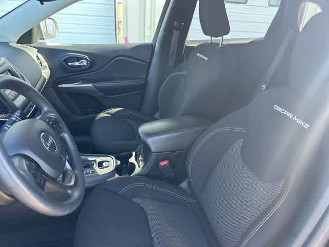 2021 Jeep Cherokee Freedom