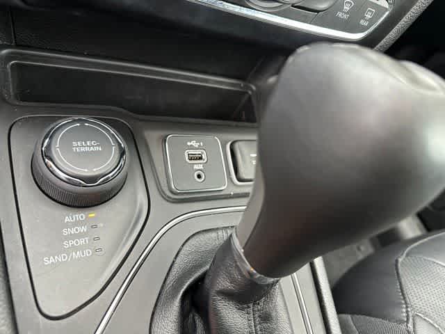 2021 Jeep Cherokee 80th Anniversary